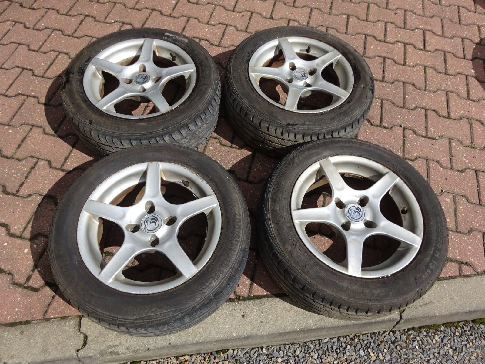 Ford El.kola letní 205x55x15